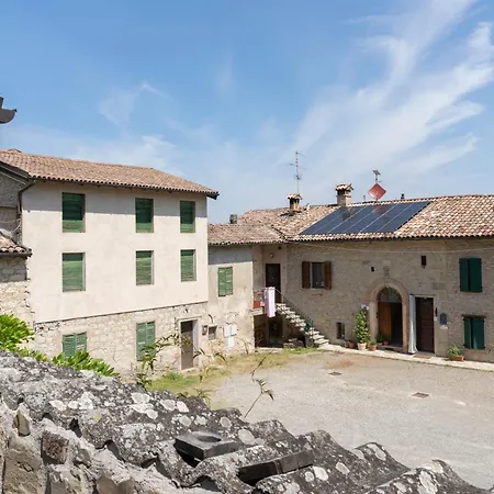 Casa Il Nocciolo Rocca Malatina