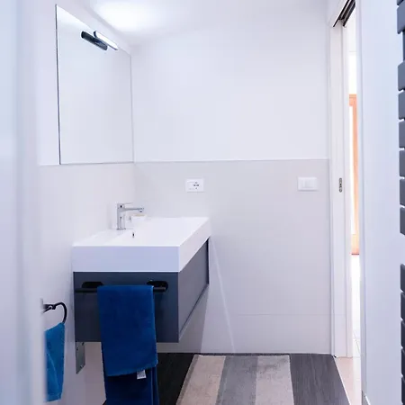 Casa Il Nocciolo Rocca Malatina